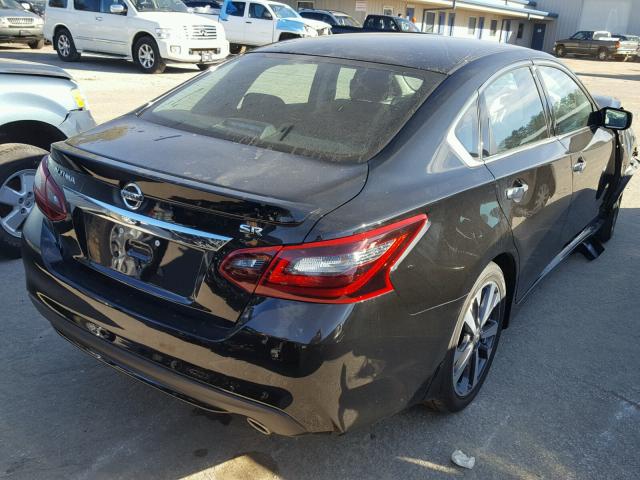 1N4AL3AP5HC267255 - 2017 NISSAN ALTIMA 2.5 BLACK photo 4