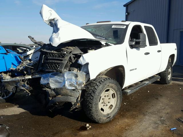 1GC1KVCG7EF122685 - 2014 CHEVROLET SILVERADO WHITE photo 2