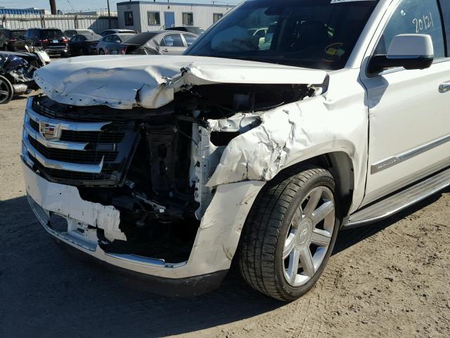 1GYS3SKJ8FR681444 - 2015 CADILLAC ESCALADE E WHITE photo 9