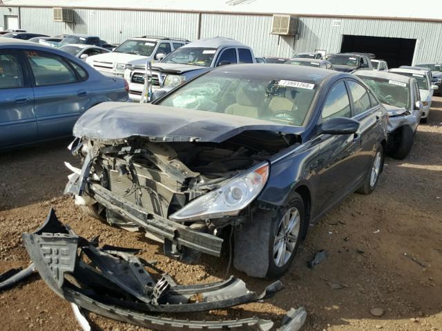 5NPEB4AC7DH553317 - 2013 HYUNDAI SONATA GLS CHARCOAL photo 2