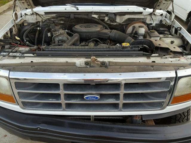 1FTHX26M5PKA80382 - 1993 FORD F250 WHITE photo 7