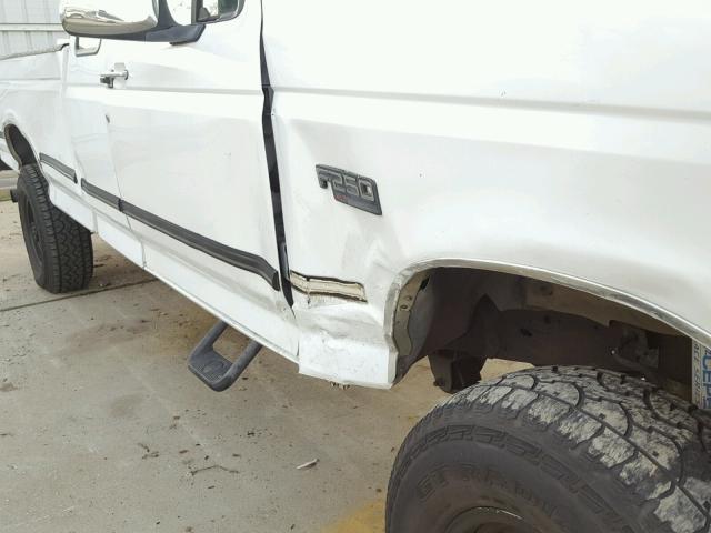 1FTHX26M5PKA80382 - 1993 FORD F250 WHITE photo 9