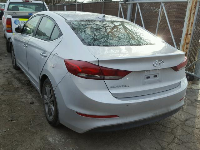 5NPD84LF5HH117525 - 2017 HYUNDAI ELANTRA SE SILVER photo 3