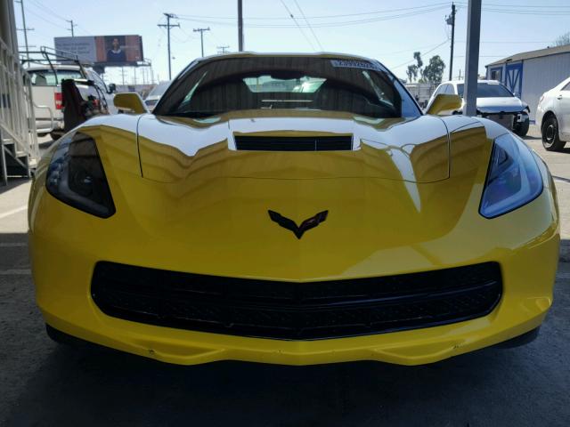 1G1YB2D70G5120385 - 2016 CHEVROLET CORVETTE S YELLOW photo 9