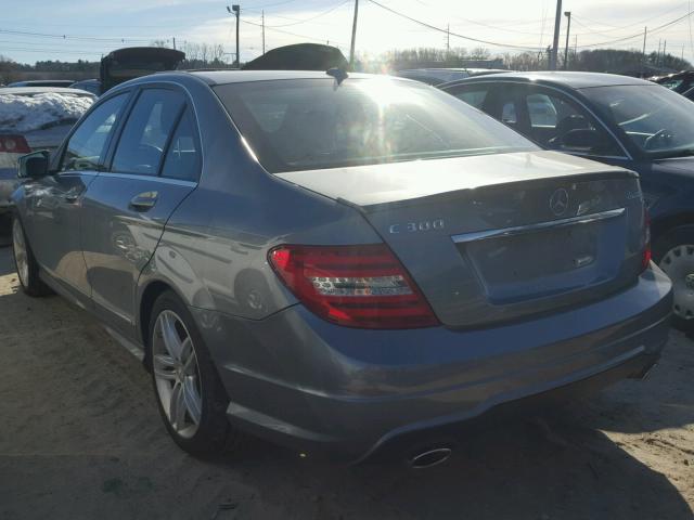 WDDGF8AB0DR264676 - 2013 MERCEDES-BENZ C 300 4MAT GRAY photo 3