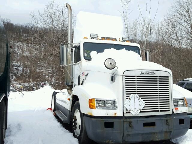 1FUW3MDA3YPF77616 - 2000 FREIGHTLINER CONVENTION WHITE photo 1