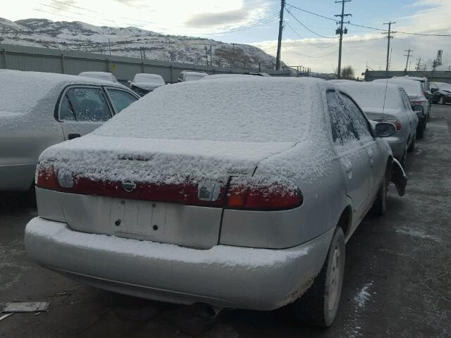 1N4AB41D1XC717111 - 1999 NISSAN SENTRA BAS SILVER photo 4