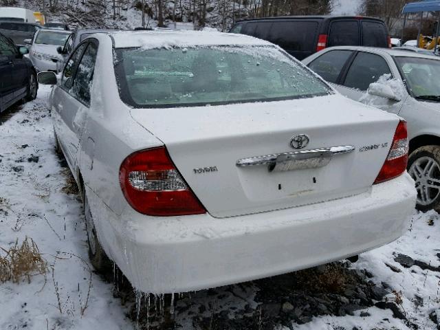 4T1BE32K54U282088 - 2004 TOYOTA CAMRY LE WHITE photo 3