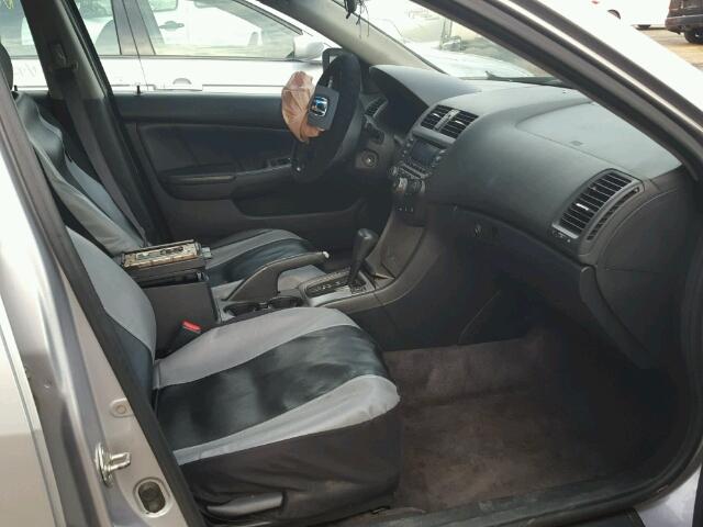 1HGCM56834A037055 - 2004 HONDA ACCORD EX SILVER photo 5