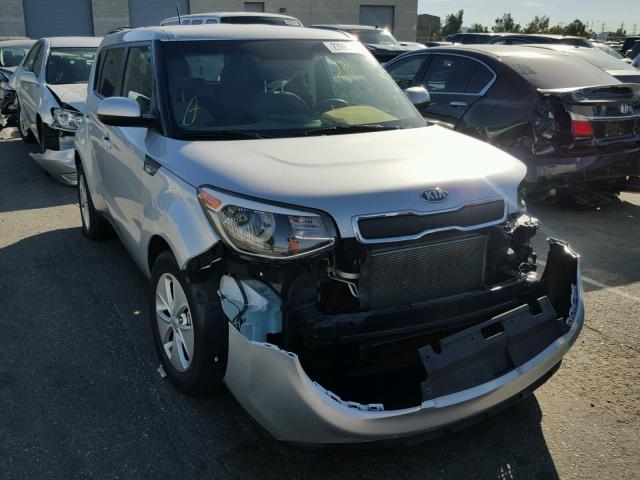 KNDJN2A27E7728589 - 2014 KIA SOUL SILVER photo 1