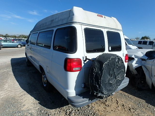 2B7KB31ZXVK543296 - 1997 DODGE RAM VAN B3 WHITE photo 3