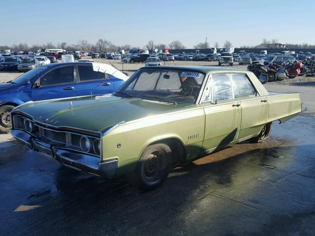 DL43F8R230049 - 1969 DODGE POLARA GREEN photo 2