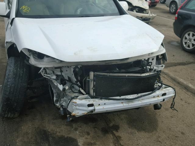 2CNDL53F386067941 - 2008 CHEVROLET EQUINOX LT WHITE photo 9