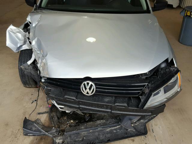 3VW2K7AJ6DM295253 - 2013 VOLKSWAGEN JETTA BASE 银色 照片 7