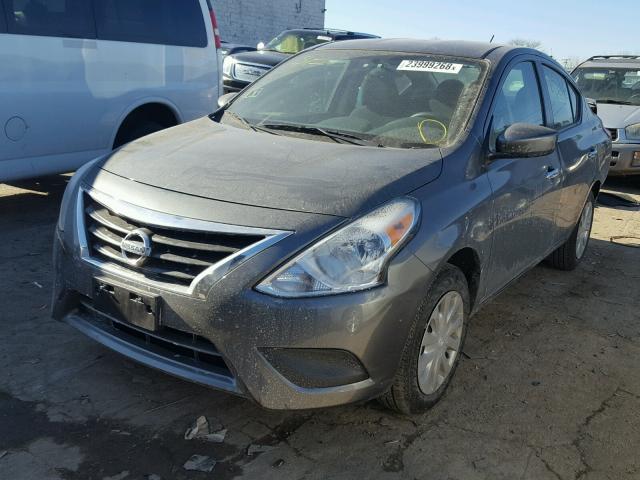 3N1CN7AP7GL908321 - 2016 NISSAN VERSA S GRAY photo 2