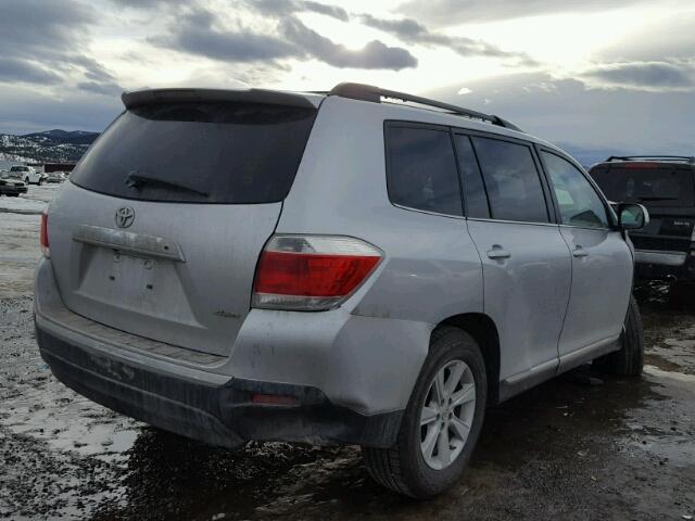 5TDBK3EH0DS202696 - 2013 TOYOTA HIGHLANDER GRAY photo 4