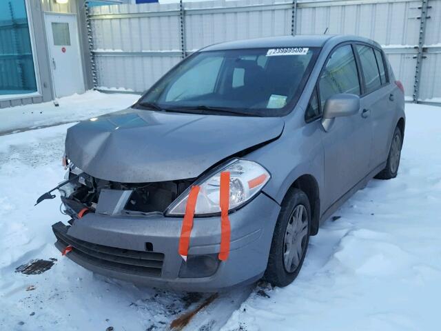 3N1BC1CP6CL376565 - 2012 NISSAN VERSA S GRAY photo 2