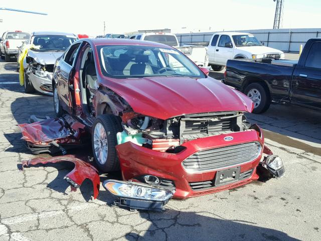 3FA6P0PU1GR145854 - 2016 FORD FUSION SE RED photo 1