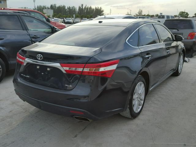 4T1BK1EB1FU188835 - 2015 TOYOTA AVALON XLE 石墨色 照片 4
