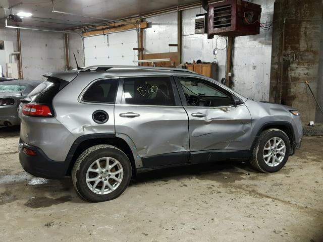 1C4PJMCS3GW333400 - 2016 JEEP CHEROKEE L GRAY photo 9