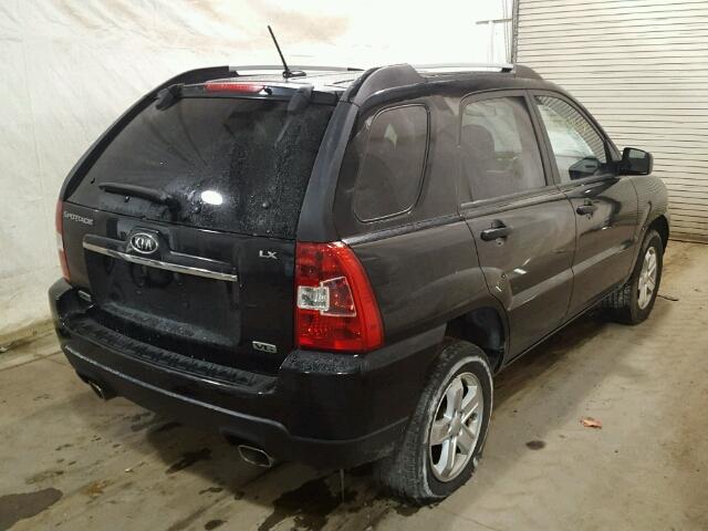 KNDJE723X97640985 - 2009 KIA SPORTAGE L BLACK photo 4