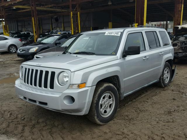 1J4NT2GB3AD531729 - 2010 JEEP PATRIOT SP SILVER photo 2