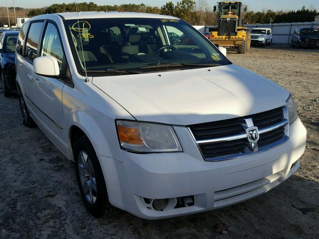 1D8HN54P08B104448 - 2008 DODGE GRAND CARA WHITE photo 1