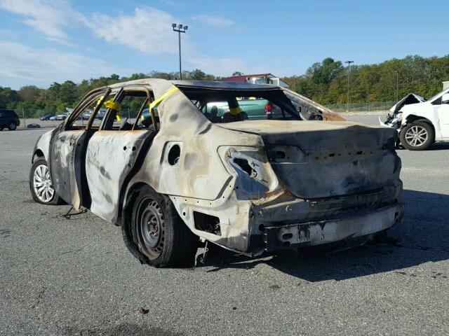 4T4BF1FK8CR217607 - 2012 TOYOTA CAMRY BASE BURN photo 3