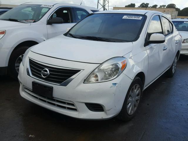 3N1CN7AP3DL881789 - 2013 NISSAN VERSA S WHITE photo 2