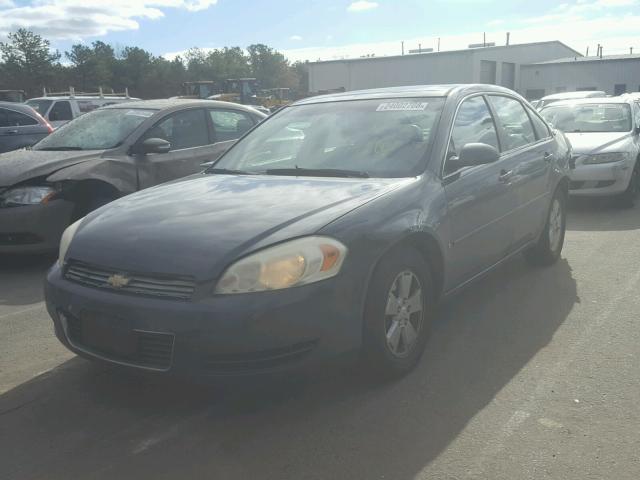 2G1WT58N289175455 - 2008 CHEVROLET IMPALA LT GRAY photo 2