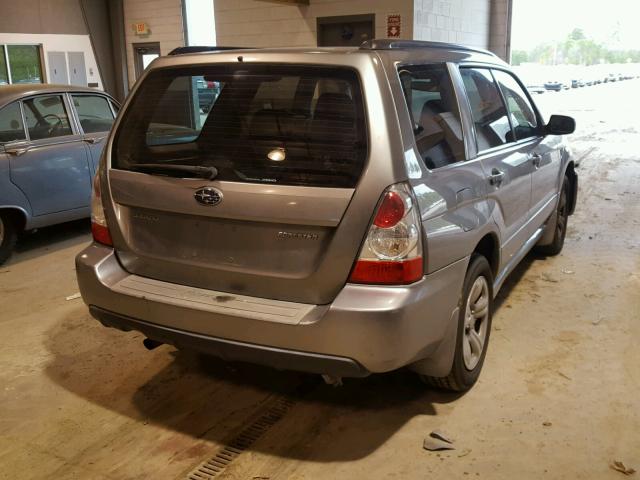 JF1SG63687H744194 - 2007 SUBARU FORESTER 2 SILVER photo 4