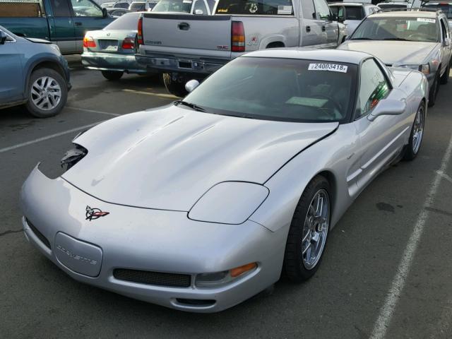 1G1YY12S115120872 - 2001 CHEVROLET CORVETTE Z SILVER photo 2