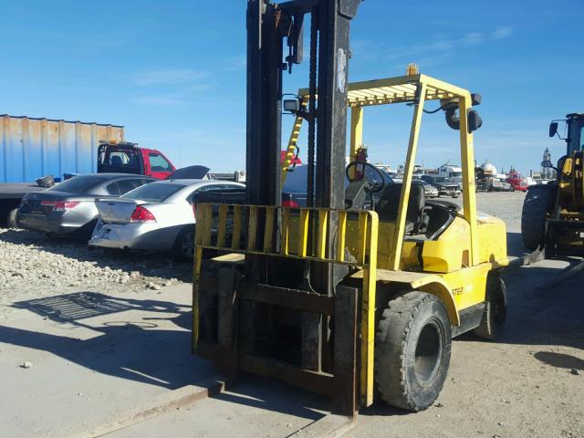 K005D05840Y - 2000 HYST FORKLIFT YELLOW photo 2