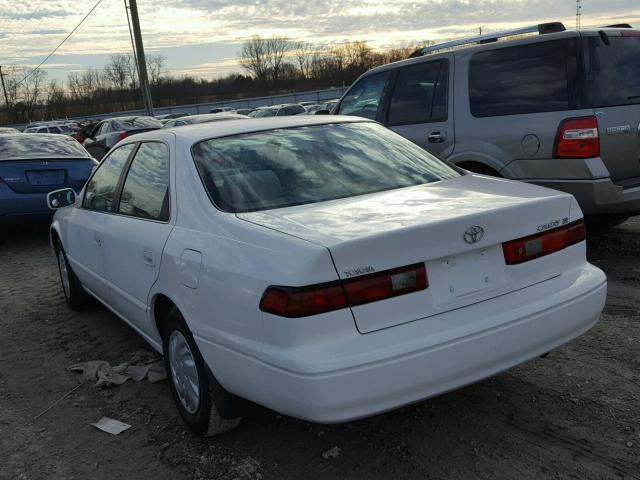 4T1BG22K5XU486172 - 1999 TOYOTA CAMRY CE WHITE photo 3