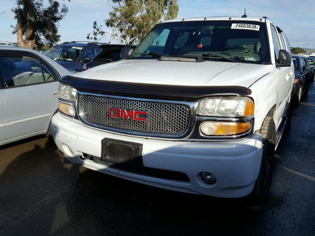 1GKFK66U72J325599 - 2002 GMC DENALI XL WHITE photo 2