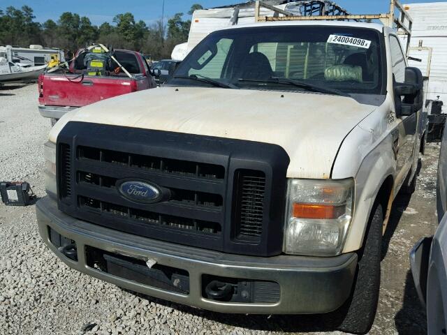 1FTWF30R68EE06047 - 2008 FORD F350 SRW S WHITE photo 2