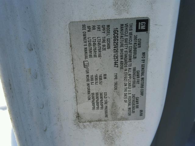 1GCGG25V261257447 - 2006 CHEVROLET EXPRESS G2 WHITE photo 10