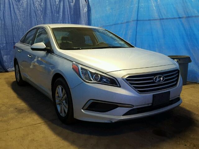 5NPE24AF7HH537053 - 2017 HYUNDAI SONATA SE SILVER photo 1