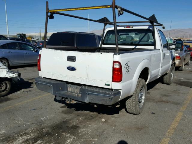 1FTBF2B62BEC58529 - 2011 FORD F250 SUPER WHITE photo 4