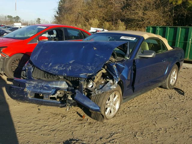 1ZVHT84N385128291 - 2008 FORD MUSTANG BLUE photo 2