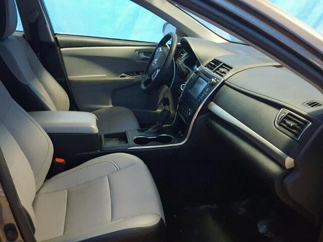 4T1BF1FK6HU753053 - 2017 TOYOTA CAMRY LE GRAY photo 5
