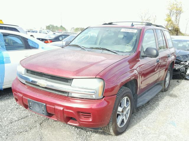 1GNDT13S962270716 - 2006 CHEVROLET TRAILBLAZE BURGUNDY photo 2