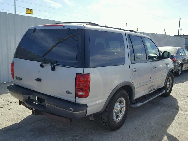 1FMRU15L9YLA17681 - 2000 FORD EXPEDITION SILVER photo 4