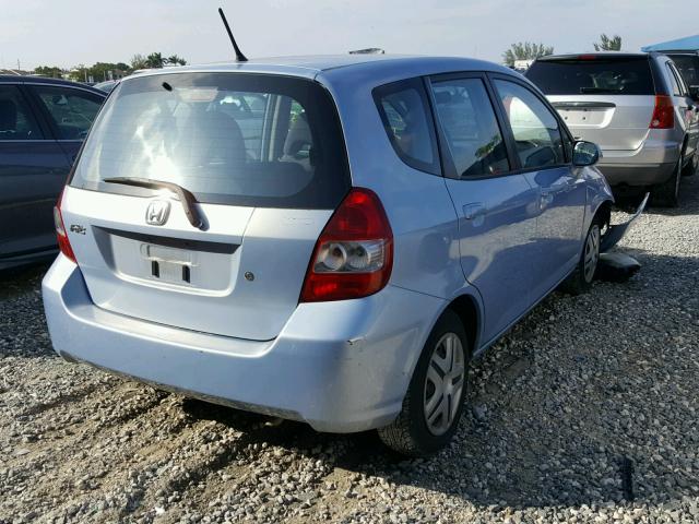 JHMGD37478S007068 - 2008 HONDA FIT BLUE photo 4