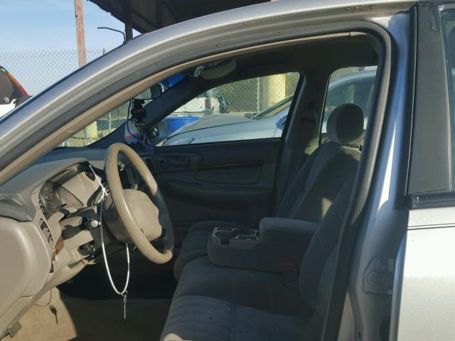 2G1WF55E519222527 - 2001 CHEVROLET IMPALA 银色 照片 5