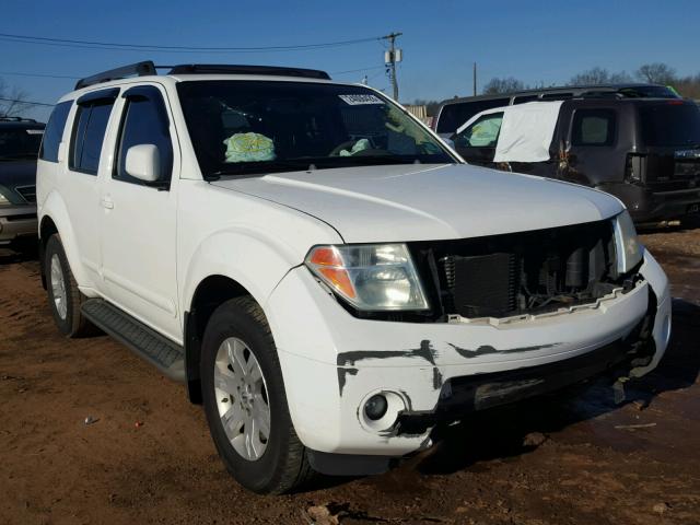 5N1AR18W96C667483 - 2006 NISSAN PATHFINDER WHITE photo 1