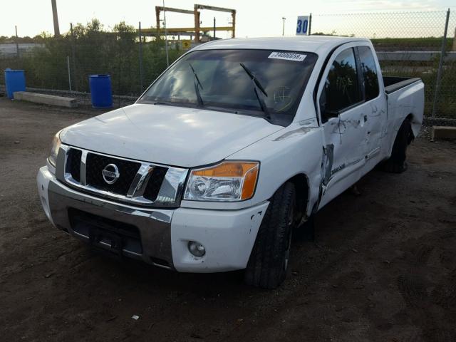 1N6BA0CA2CN303666 - 2012 NISSAN TITAN S WHITE photo 2