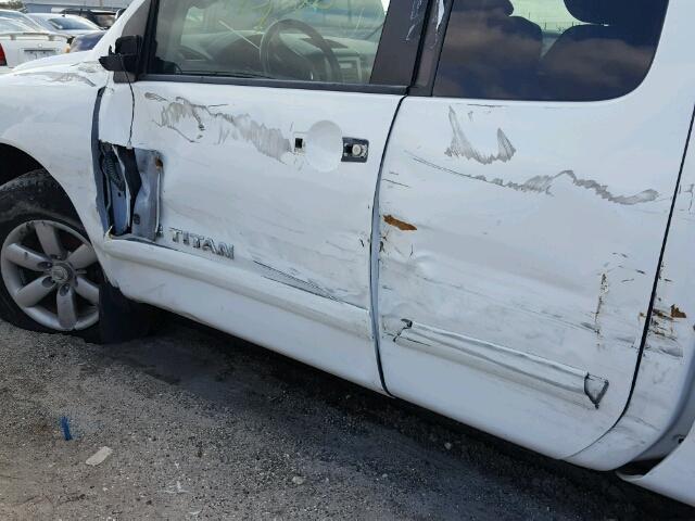 1N6BA0CA2CN303666 - 2012 NISSAN TITAN S WHITE photo 9