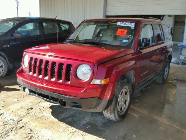 1J4NT1GA7BD142854 - 2011 JEEP PATRIOT SP RED photo 2