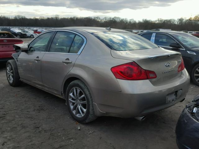 JNKCV61F69M054122 - 2009 INFINITI G37 BEIGE photo 3